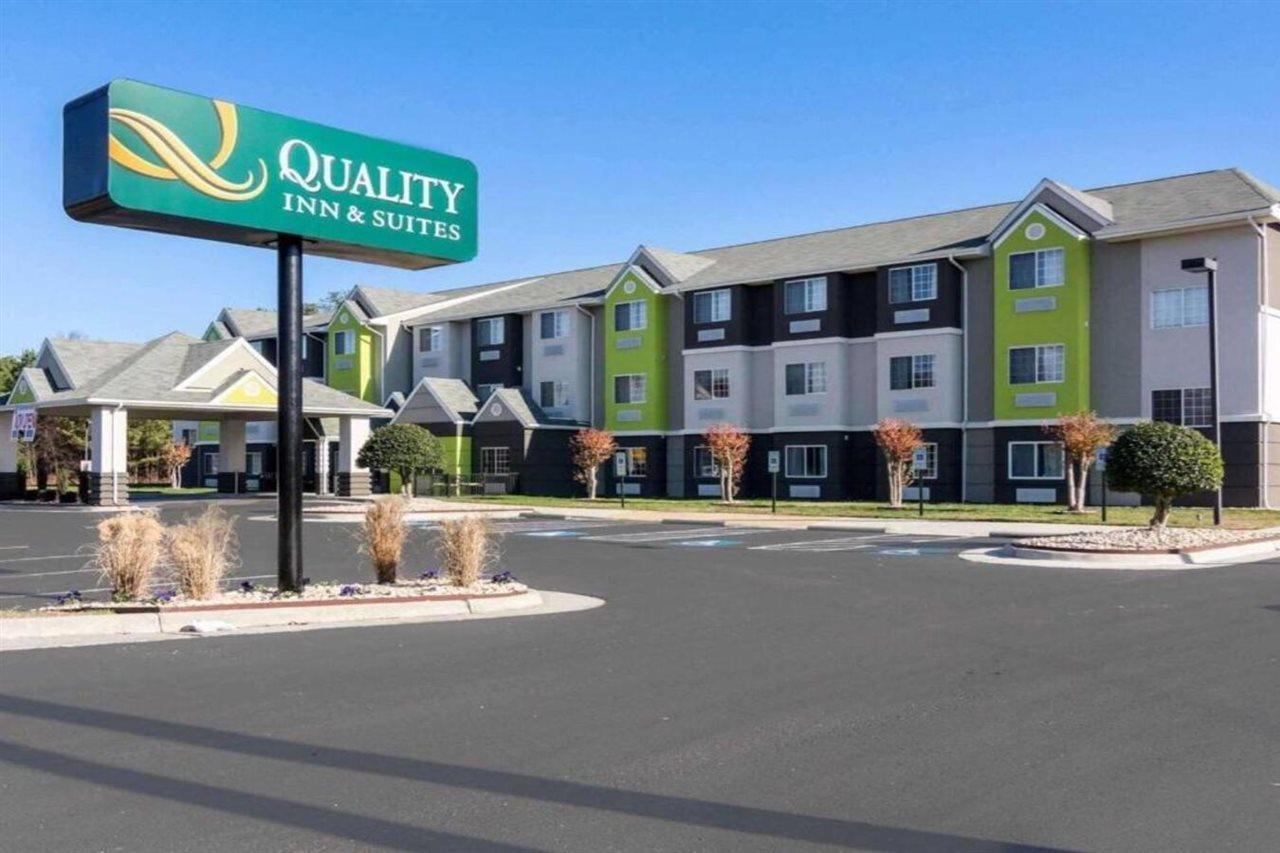 Quality Inn & Suites Ashland Near Kings Dominion Buitenkant foto