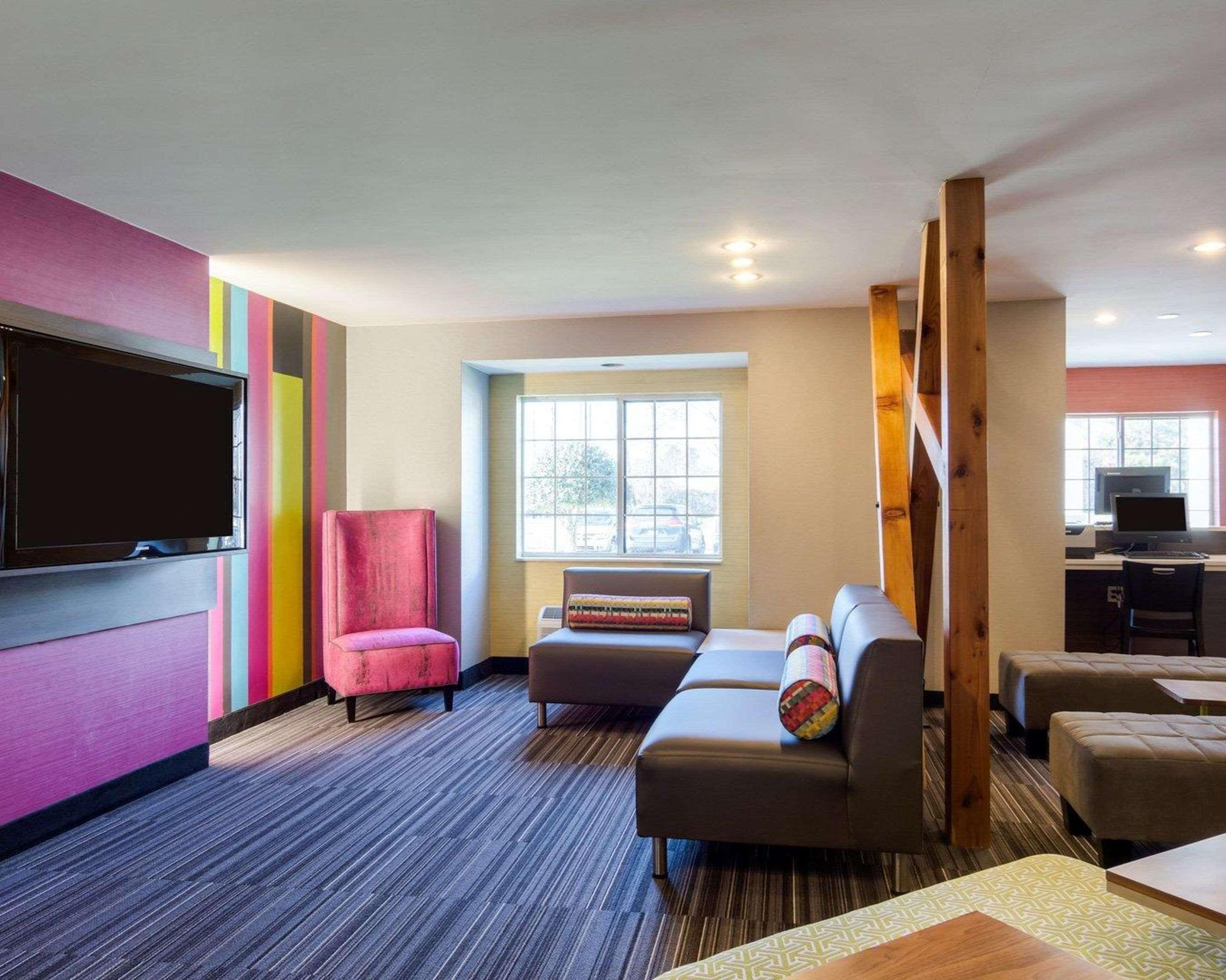 Quality Inn & Suites Ashland Near Kings Dominion Buitenkant foto